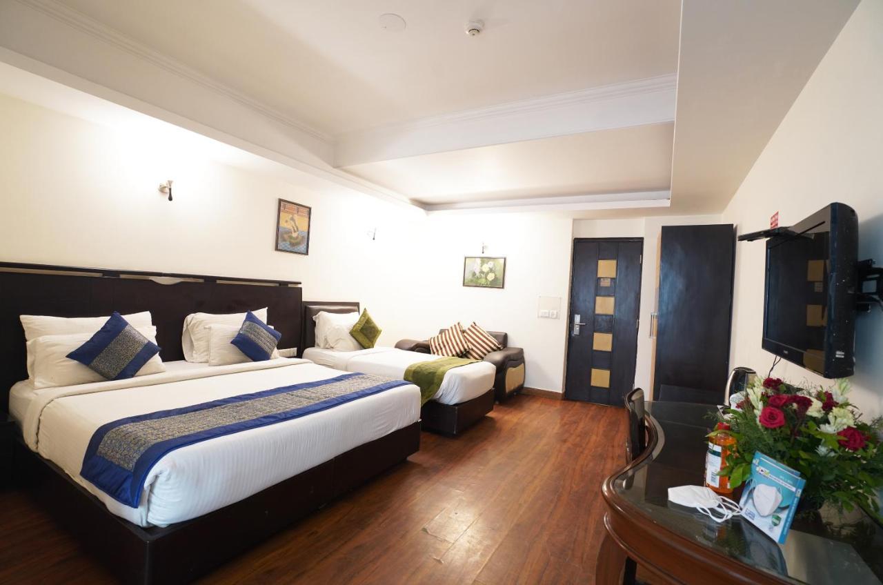 Airport Hotel Grand By Fantasia Nowe Delhi Zewnętrze zdjęcie