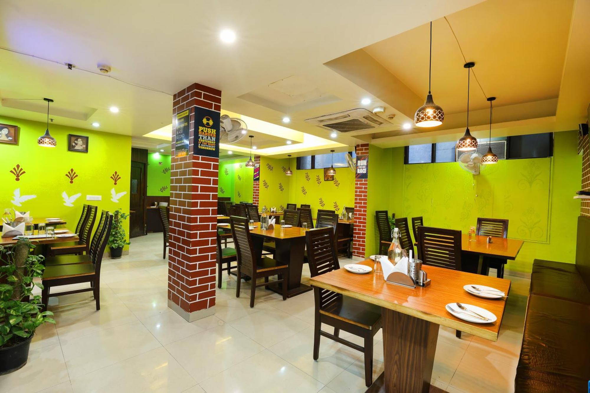 Airport Hotel Grand By Fantasia Nowe Delhi Zewnętrze zdjęcie