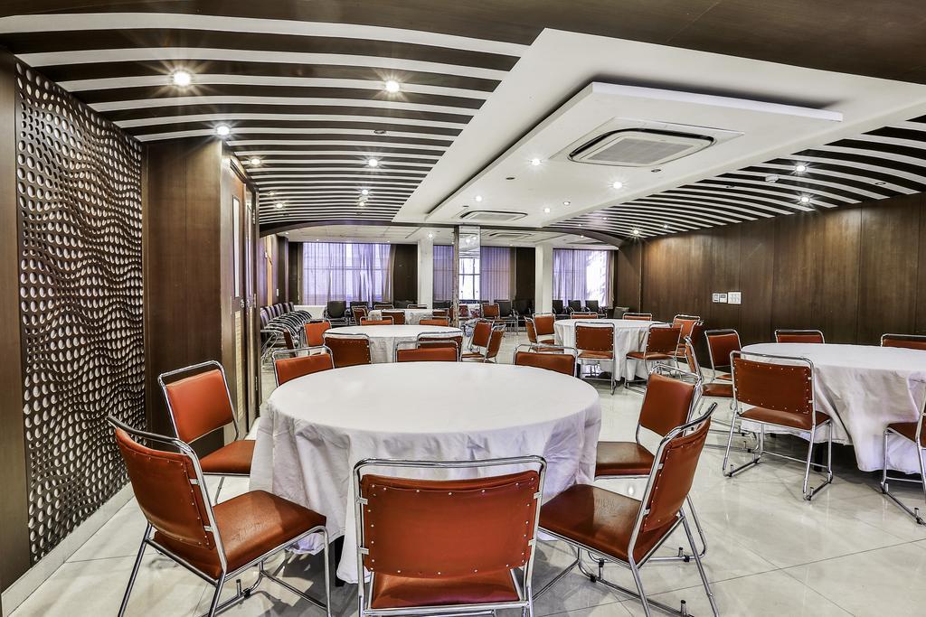 Airport Hotel Grand By Fantasia Nowe Delhi Zewnętrze zdjęcie