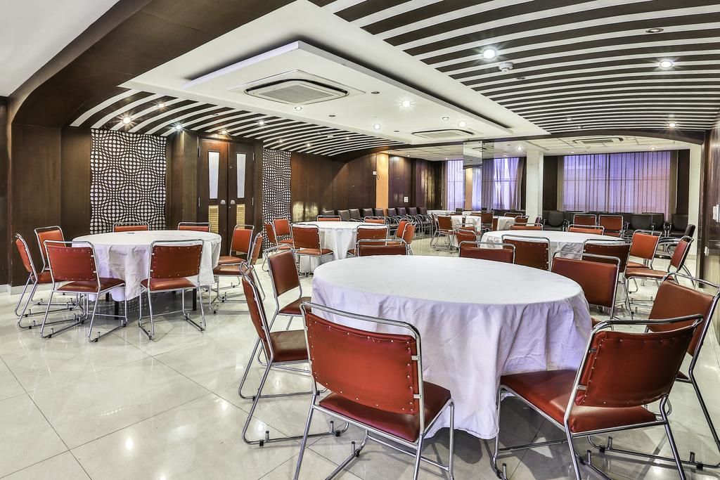 Airport Hotel Grand By Fantasia Nowe Delhi Zewnętrze zdjęcie