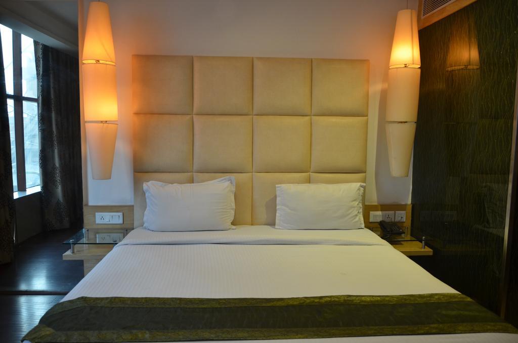 Airport Hotel Grand By Fantasia Nowe Delhi Zewnętrze zdjęcie