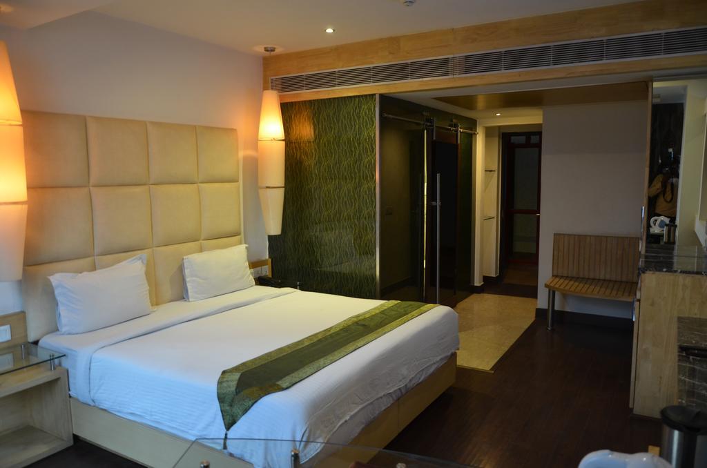 Airport Hotel Grand By Fantasia Nowe Delhi Zewnętrze zdjęcie